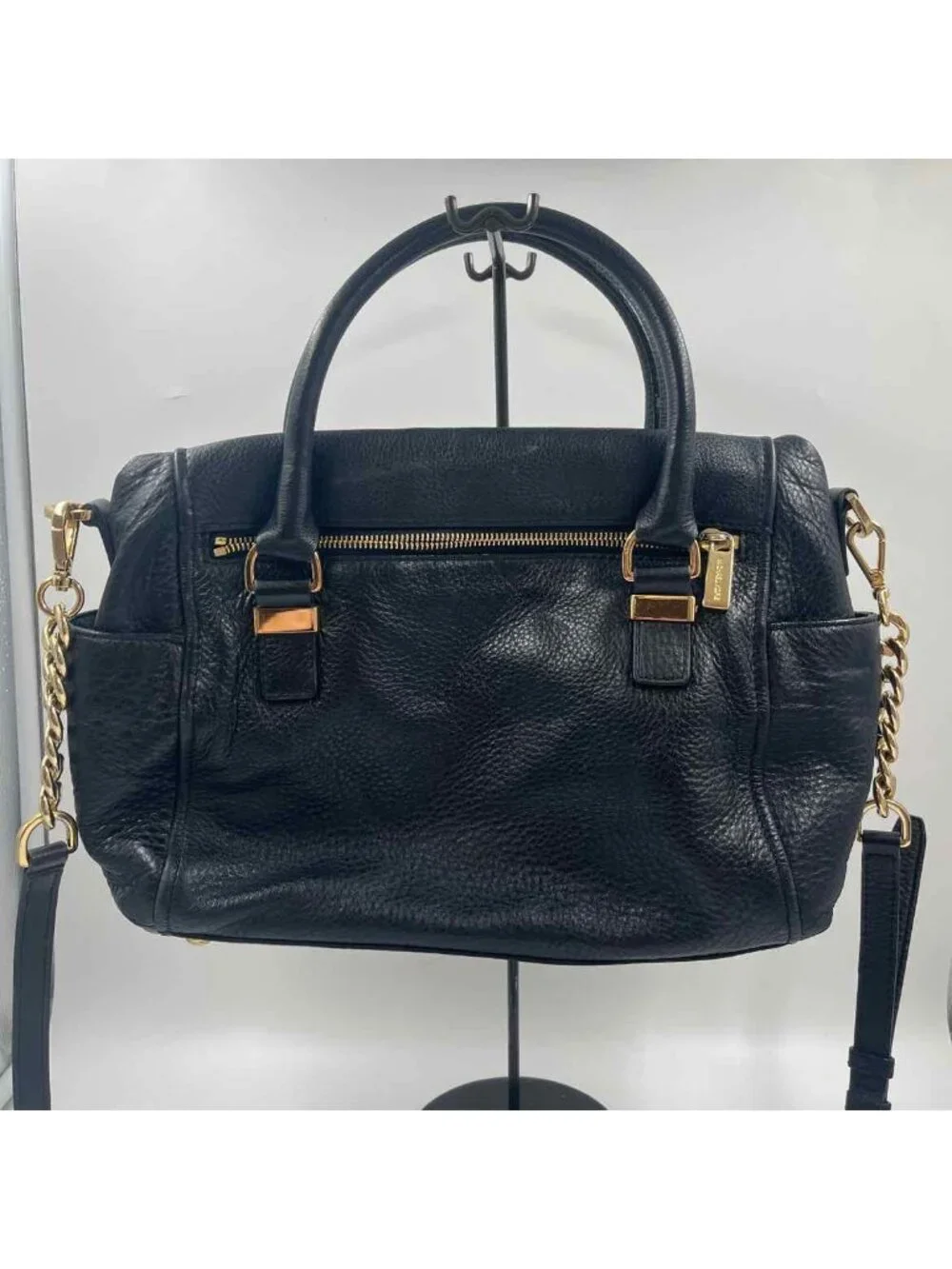 Michael Kors black pebble